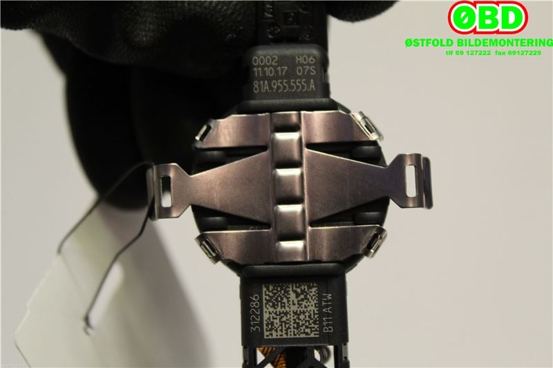 Sensor regnsensor til Audi A4 2015-2019 (Type V, Fase 1) (B9) (B9) (AUDI A4 AVANT|81A 955 555 A|81A 955 555 B|81A955555A)