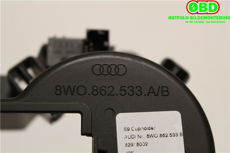 Dashbord koppholder til Audi A4 2015-2019 (Type V, Fase 1) (B9) (B9) (AUDI A4 AVANT|8W0862533B|)