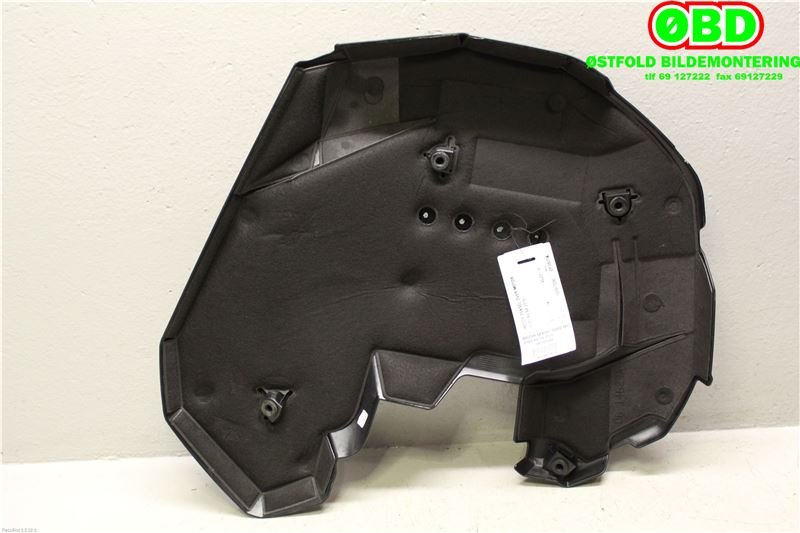 Motordeksel over motor til Audi A4 2015-2019 (Type V, Fase 1) (B9) (B9) (AUDI A4 AVANT|04E103925E|)