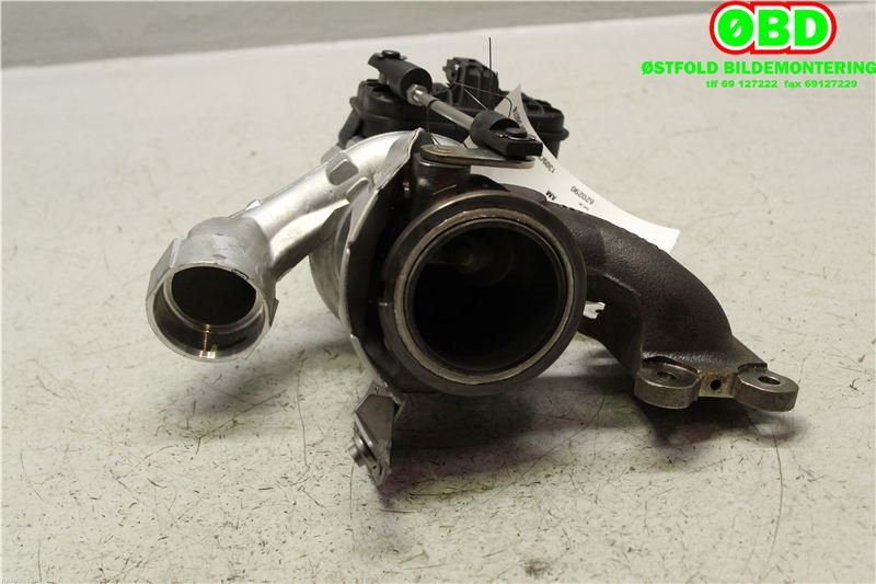 Turbo til Audi A4 2015-2019 (Type V, Fase 1) (B9) (B9) (AUDI A4 AVANT|04E145722H|04E145722HX)