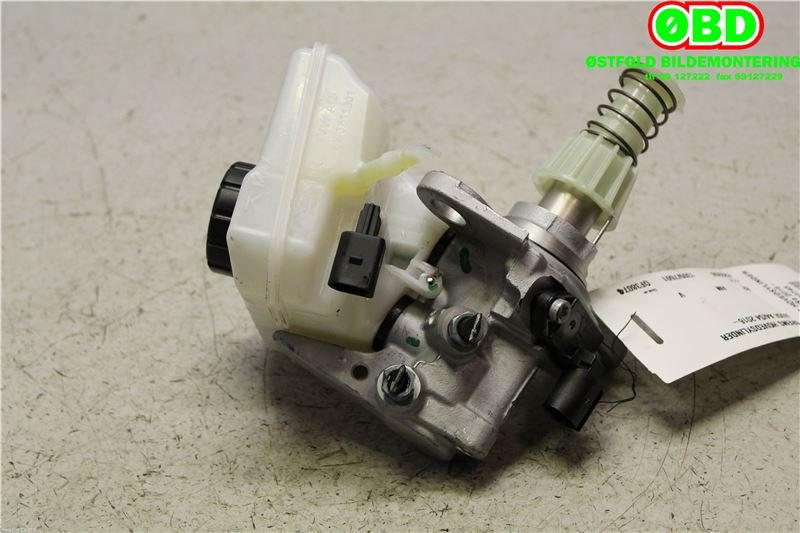 Bremsepumpe hoved til Audi A4 2015-2019 (Type V, Fase 1) (B9) (B9) (AUDI A4 AVANT|8W0611021|8W0611021D|)