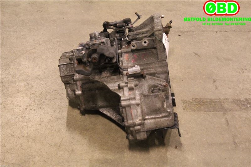 Girkasse manuell til Toyota Yaris 2006-2009 (Type II, Fase 1)  (TOYOTA|3030052442|)