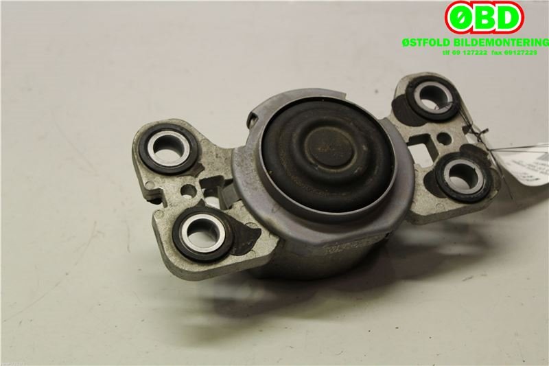 Motorfeste til Volvo V70 2007-2013 (Type III, Fase 1) (VOLVO|31316875||8G9N7M121AA)