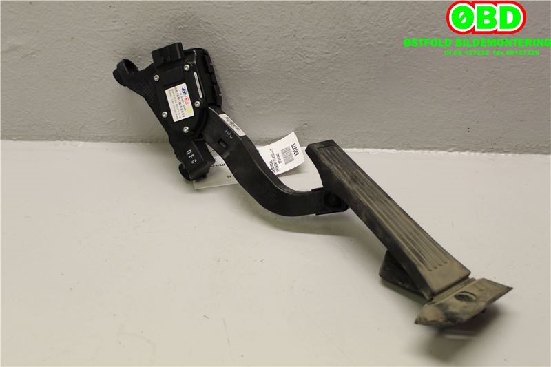 Pedal gass til Hyundai i40 2012-2017 (HYUNDAI|327003Z000|)