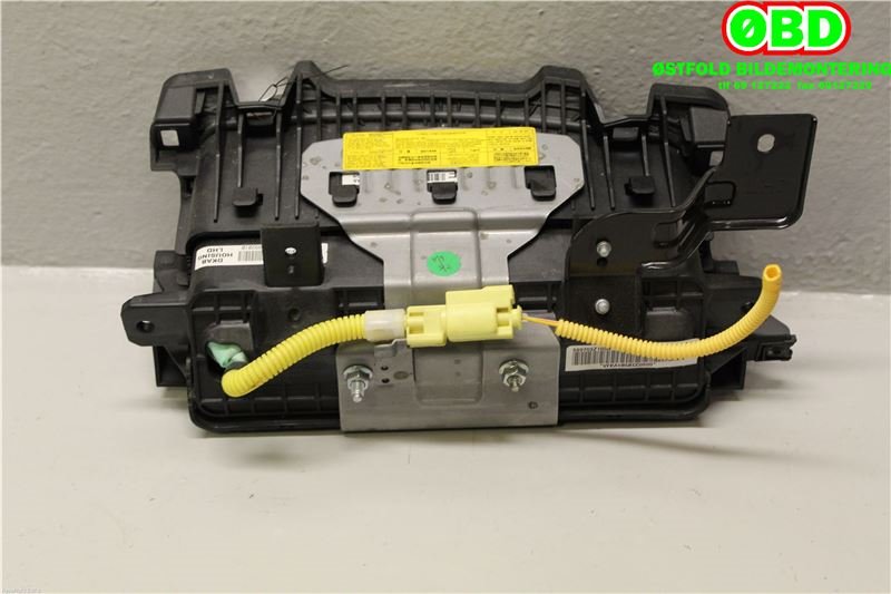 Airbag kne til Hyundai i40 2012-2017  (HYUNDAI|569703Z100RY|)