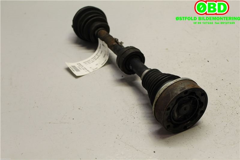 Drivaksel venstre foran til VW Golf VI 2008-2012  (VOLKSWAGEN|3C0 407 271 AE||3C0407271AE)