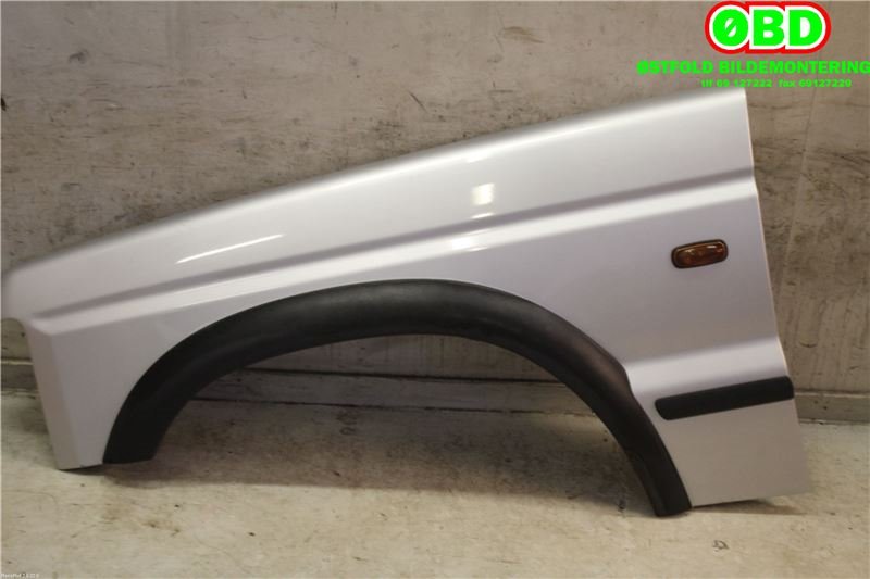 Skjerm venstre foran til Land Rover Discovery 1999-2004 (Type II) (LAND-ROVER|ASB700110|)