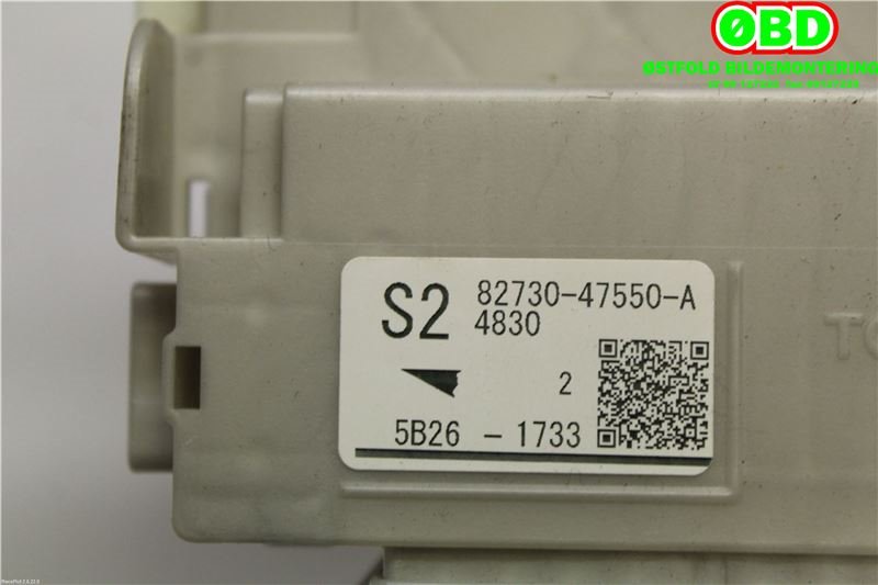 Sikringsboks til Toyota Prius +7 2012-2020 (Type III) (stasjonsvogn) (stasjonsvogn) (TOYOTA|8273047550|)