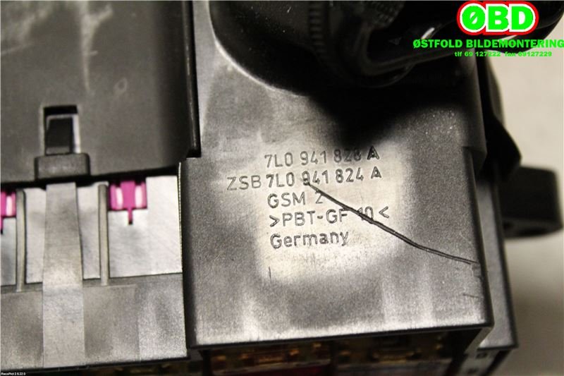 Sikringsboks til Porsche Cayenne 2007-2010 (Fase 2) (9PA) (9PA) (PORSCHE|955 610 212 00||7L0941828A)