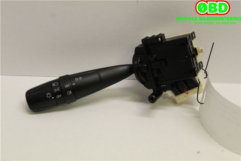 Bryter blink til Suzuki Swift 2011-2017 (SUZUKI|37210-68L01|)