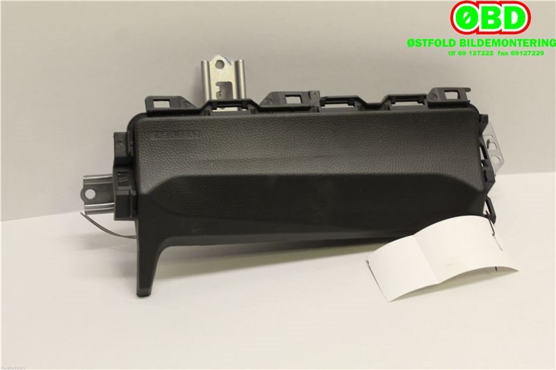 Airbag kne til Suzuki Swift 2011-2017 (SUZUKI|73950-68L10-S1S|)