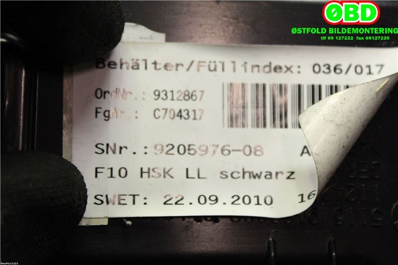 Hanskerom til BMW 5-Serie 2010-2017 (F10/F11) (F10/F11) (BMW|51 16 9 205 976||51169173907)