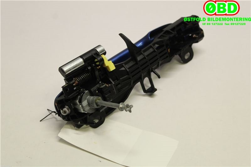 Dørhåndtak utv venstre foran til Toyota Yaris 2014-2020 (Type III, Fase 2)  (TOYOTA|692110D904|692020D070|)