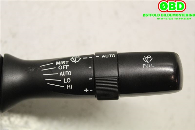 Bryter blink til Toyota Corolla 2007-2013 (TOYOTA|8465233440|8414012660|)
