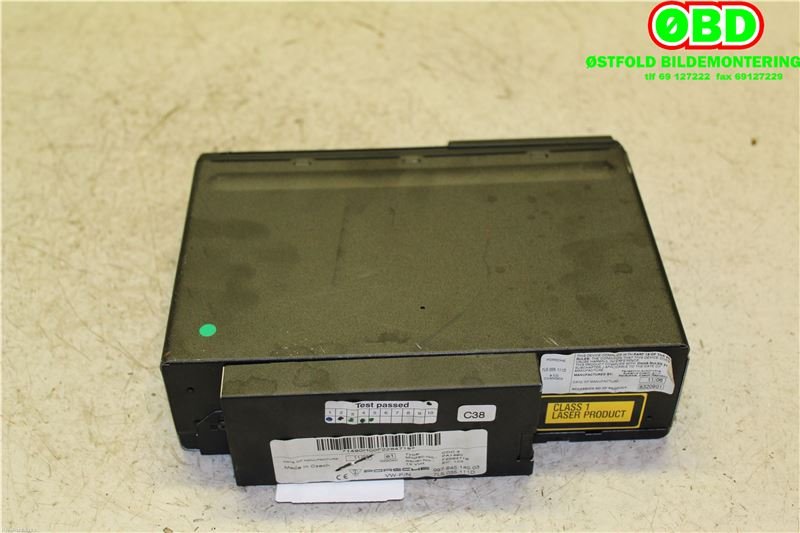Bilstereo CD-veksler til Porsche Cayenne 2007-2010 (Fase 2) (9PA) (9PA) (PORSCHE Cayenne V8 Turbo|997 645 140 03|7L5035111D|99764514003)