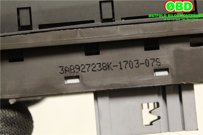 Bryter diverse til VW Passat 2011-2015 (B7) (B7) (VOLKSWAGEN|3AB 927 238 BK||3AB927238K)