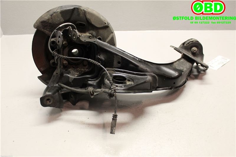 Hjulspindel venstre bak til BMW X1 2015-2022 (F48) (F48) (BMW|33308842879|)