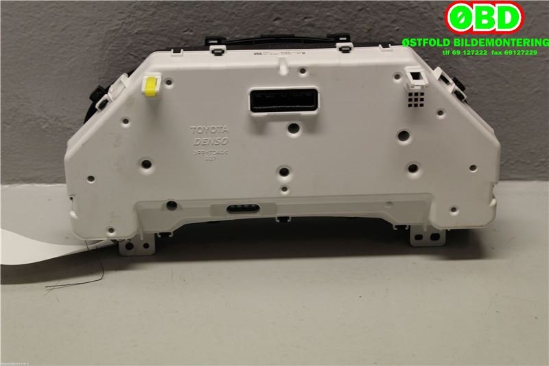 Instrumentpanel til Lexus CT 2010-2020 (LEXUS|8380076041|)