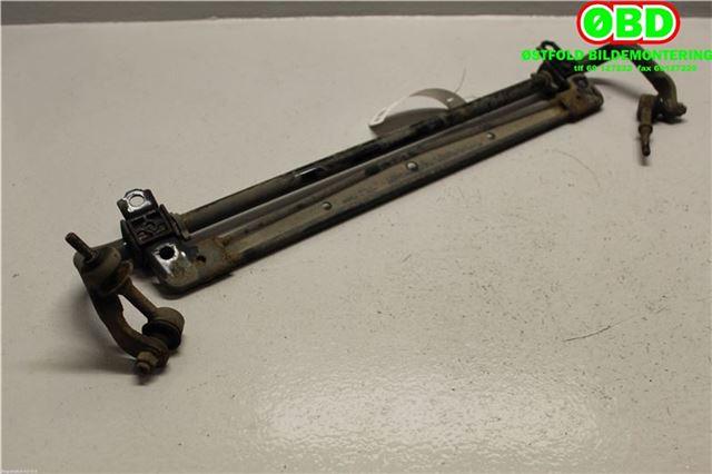 Stabilisatorstag bak til Lexus CT 2010-2020 (LEXUS|4881221070|)