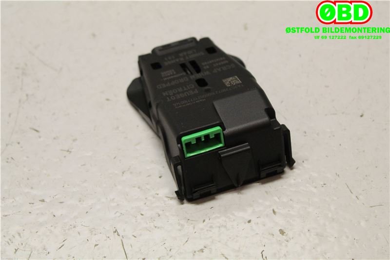 Sensor radar til Peugeot 208 2012-2019 (Type I)  (1613665480||9812768780)