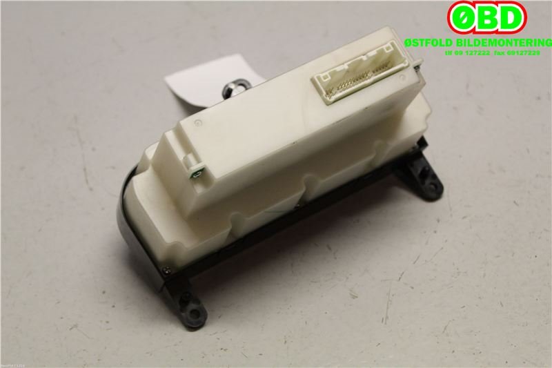 Varmeapparat betjening til Nissan Qashqai 2007-2010 (Type I, Fase 1)  (NISSAN|27500JD45A|)