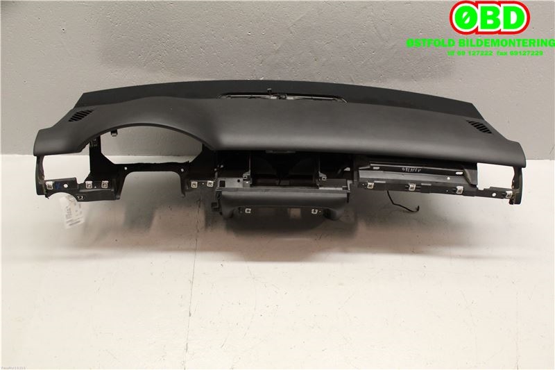 Dashbord til Audi A8, 2003-2010 (Type II)  (AUDI|4E1857003D)
