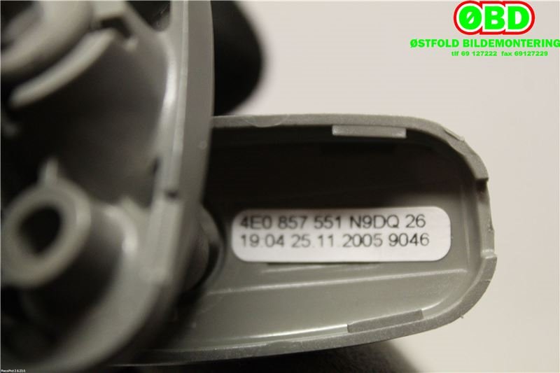 Solskjerm til Audi A8 2003-2010 (Type II)  (AUDI|4E0857551N|)