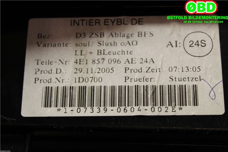 Hanskerom til Audi A8 2003-2010 (Type II) (AUDI|4E1857104D|)