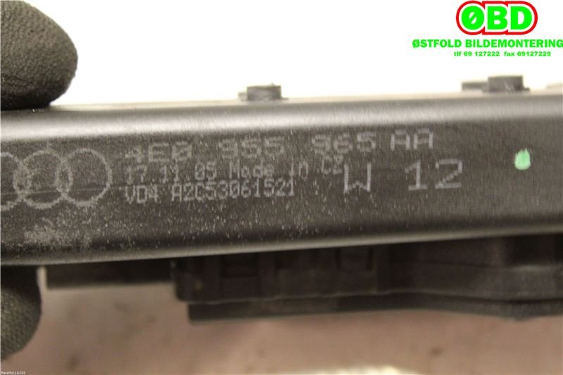 Lyktespylerdyse til Audi A8 2003-2010 (Type II) (AUDI|4E0955965AA|)