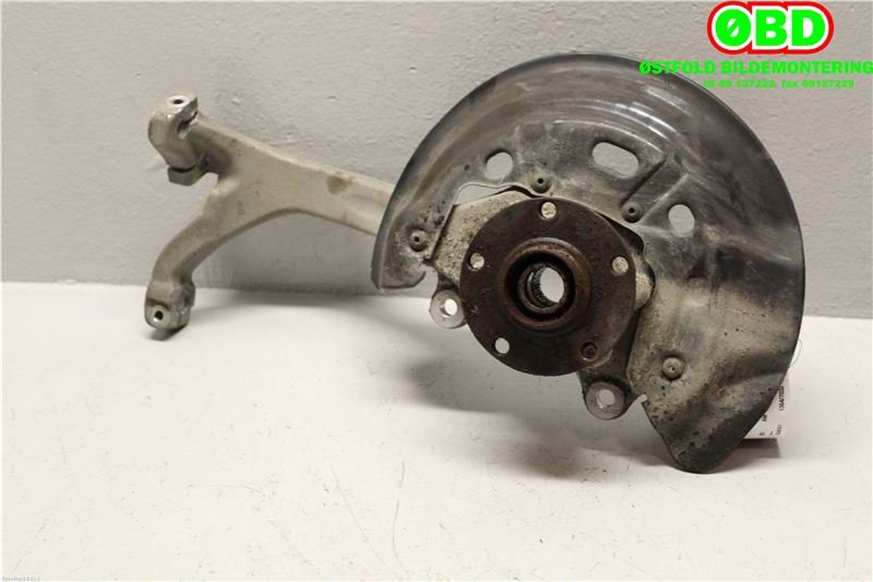 Hjulspindel høyre foran til Audi A8 2003-2010 (Type II)  (AUDI|4E0 505 436 C|)