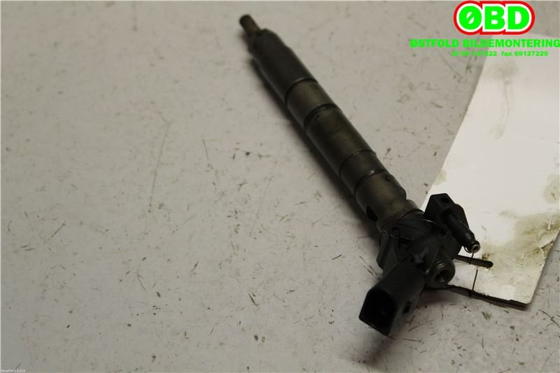 Dyse innsprøyting diesel til Audi A8, 2003-2010 (Type II)  (AUDI|057 130 277 AK)