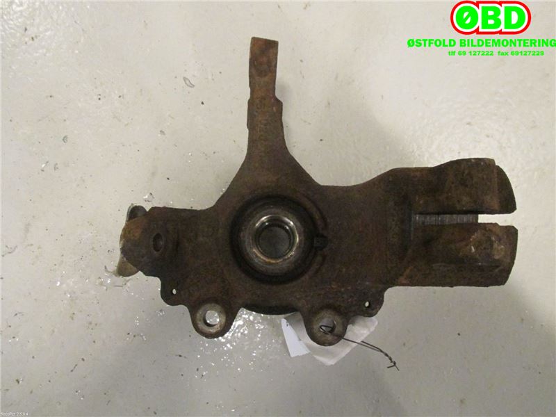 Hjulspindel venstre foran til Ford C-Max 2003-2007 (Type I, Fase 1)  (FORD|1477862|)