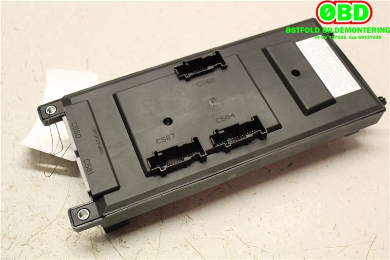 Sikringsboks til Land Rover Discovery Sport 2015-2019 (Fase 1) (LAND-ROVER|LR078822||FK7214F041AC)
