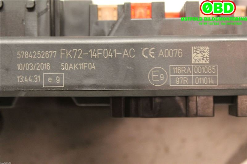 Sikringsboks til Land Rover Discovery Sport 2015-2019 (Fase 1) (LAND-ROVER|LR078822||FK7214F041AC)