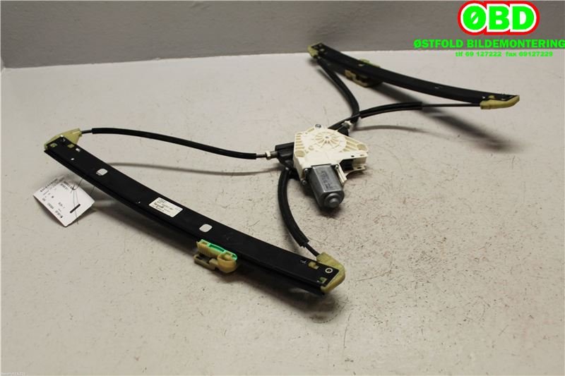 Ruteheis venstre foran til Audi A6 2014-2018 (Type IV, Fase 2) (C7) (C7) (AUDI|4G0 837 461|)