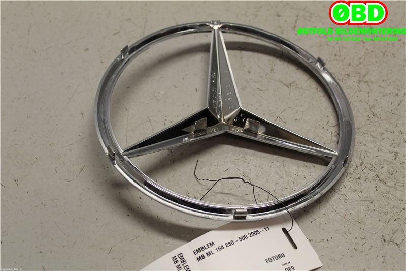 Emblem til Mercedes ML 2005-2011 (W164) (W164) (A 164 817 01 16||1648170116)