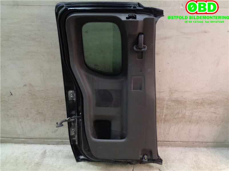Dør venstre bak til Nissan Navara 2005-2010 (Fase 1) (D40) (D40) (NISSAN|82101EA831|)
