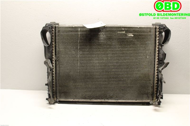 Radiator (manuell gir) til Mercedes S-Klasse 1999-2005 (W220) (W220) (MERCEDES|A 220 500 20 03|)