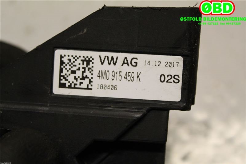 Diverse deler til Audi Q7 2015-->> (Type II) (AUDI|4M0 915 459 J||4M0915459K)