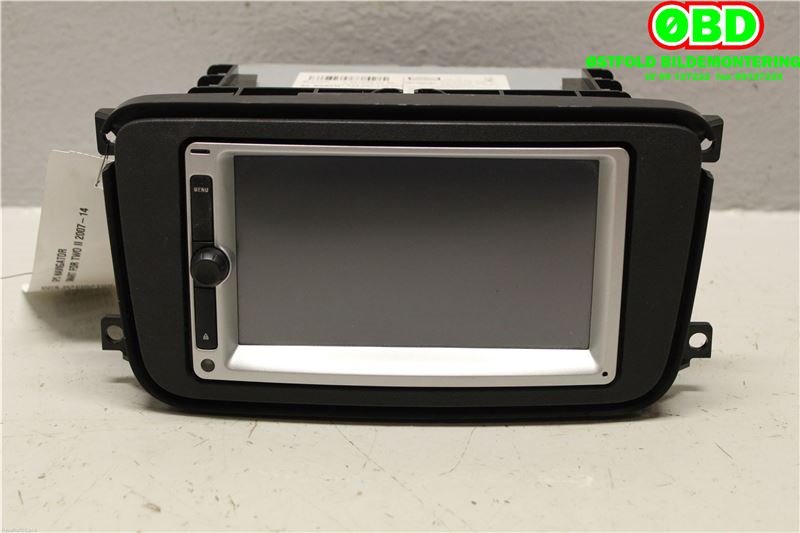 Bilstereo navigasjon til Smart Fortwo 2007-2014 (Type II) (W451) (W451) (SMART|A 451 906 04 80|A 451 906 07 80|A4519060480)