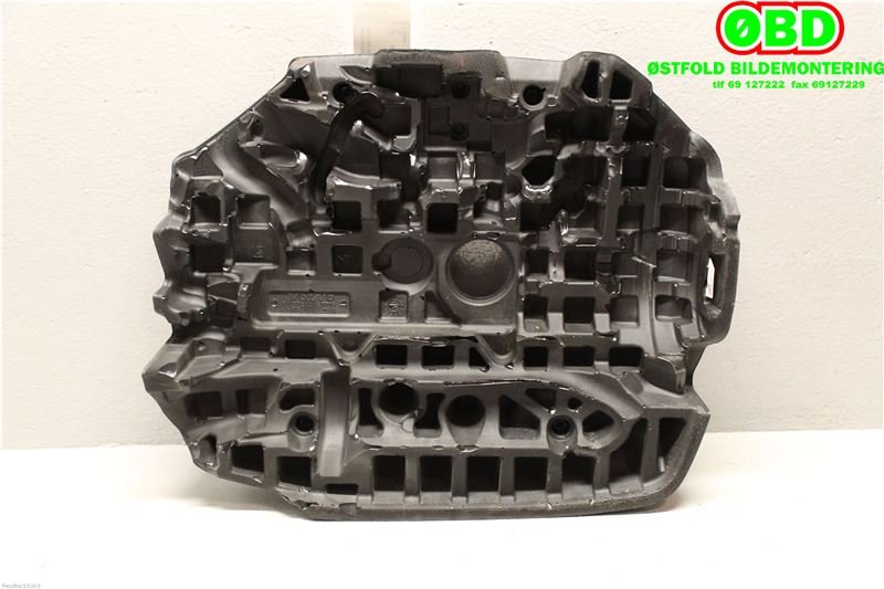 Motordeksel over motor til Volvo V40 2012-2019  (VOLVO V40 R-DESIGN|31492018||31437510)
