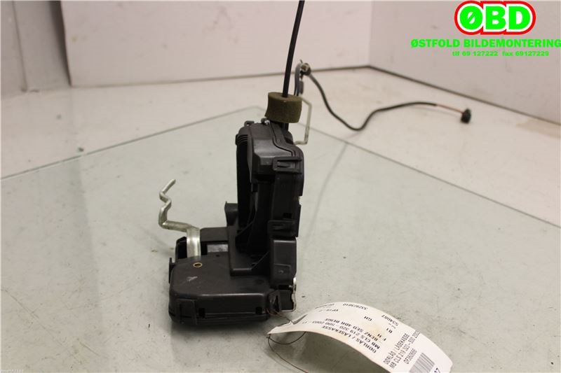 Låsekasse høyre foran til Mercedes CLS 2004-2010 (C219) (C219) (MERCEDES|A 219 720 04 35||2197200435)