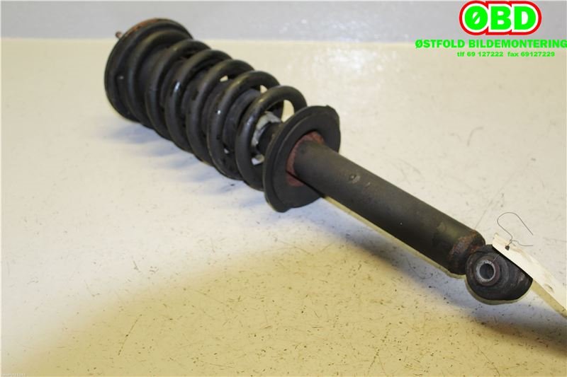 Fjærbein høyre foran til Mitsubishi Pajero 2000-2006 (Type III) (MITSUBISHI|MR554292|)