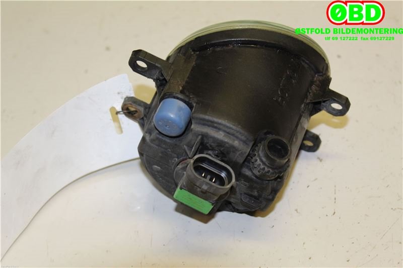 Tåkelykt høyre foran til Toyota Avensis 2003-2008 (Type II)  (TOYOTA|812100D040|812100D042)