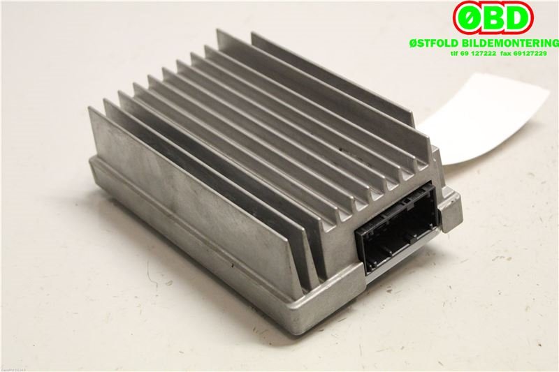 Bilstereo forsterker til BMW 3-Serie 2012-2018 (F30/F31/F34) (F30/F31/F34) (BMW||9283511)