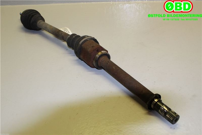 Drivaksel høyre foran til Renault Scenic 2003-2009 (Type II) (RENAULT|8200472158|)