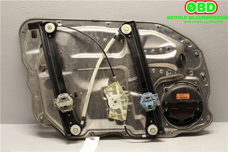 Ruteheis til Mercedes S-Klasse 2005-2013 (W221) (W221) (MERCEDES|A 221 720 02 46|)