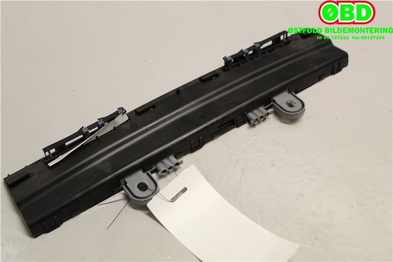 Antenne forsterker til Mercedes S-Klasse 2005-2013 (W221) (W221) (MERCEDES|A 221 820 79 89||2218207989)