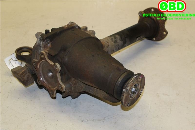 Kardang til Toyota Hiace 2001-2006 (Fase 2)  (TOYOTA|4111026570|)