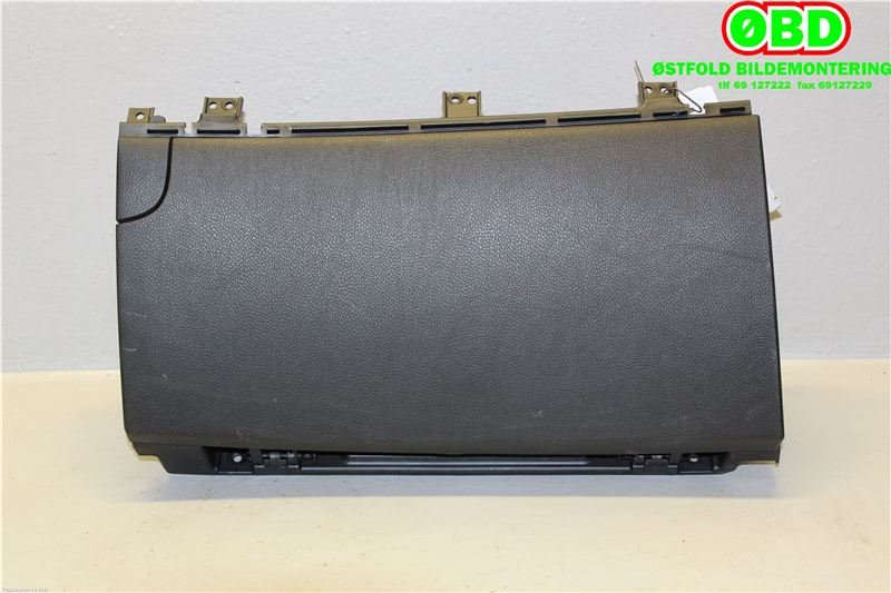 Hanskerom til Hyundai i30 2012-2017 (Type II) (HYUNDAI|84510A6100RY||84540A6000RY)